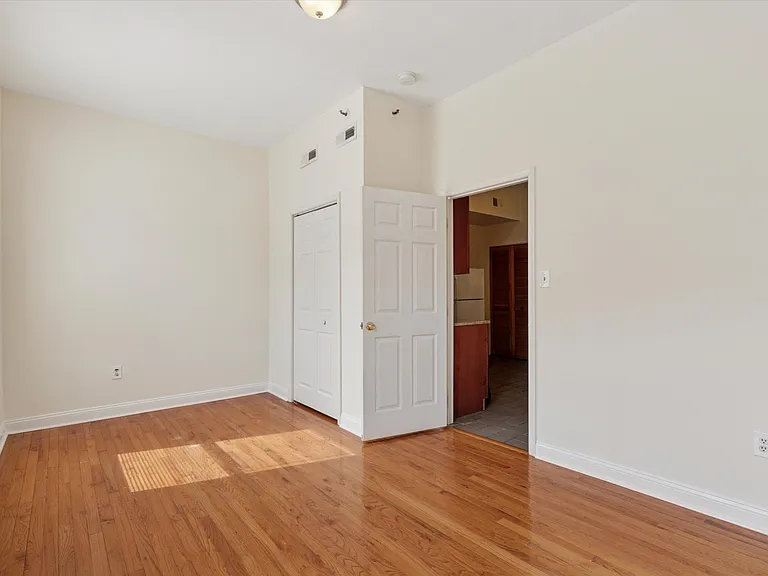 1601 Brown St #2 — Photo 13