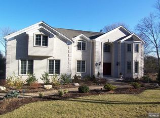 146 Wierimus Rd, Hillsdale, NJ 07642