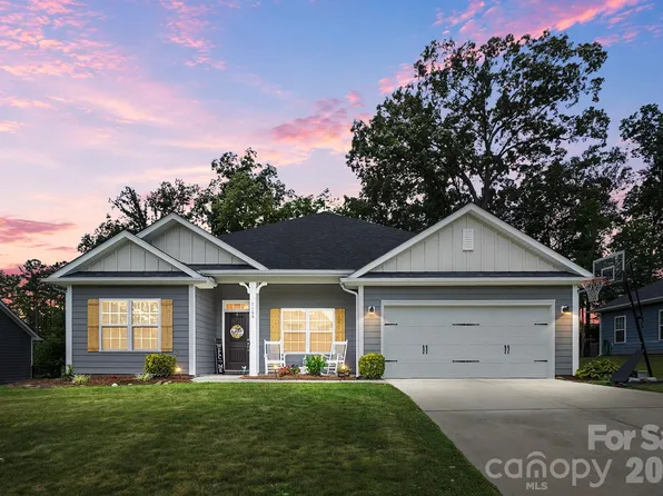 7166 Barleywood Dr, Locust, NC 28097