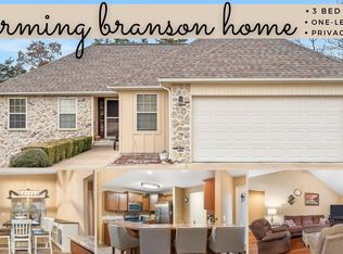 87 Shiloh St, Branson, MO 65616