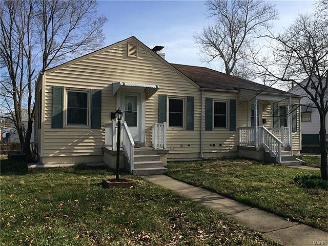 1st image of 10121 Saint Martha Ln