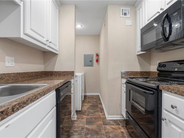 4201 S Minnie St, Kansas City, KS 66103
