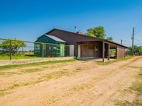 4th image of 5982 S State Highway 16