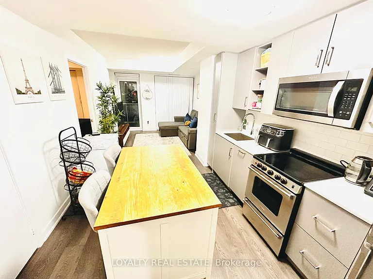 251 Manitoba St #311 — Photo 8