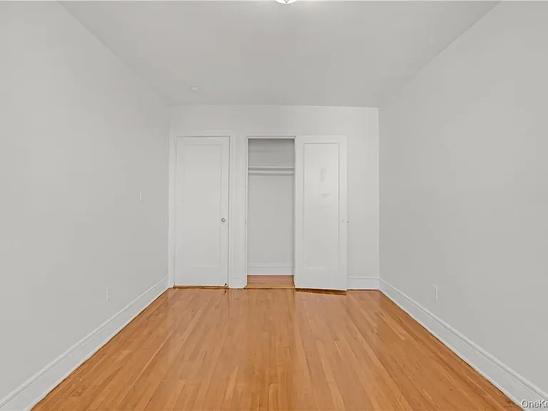 254 Martine Ave #3C — Photo 16