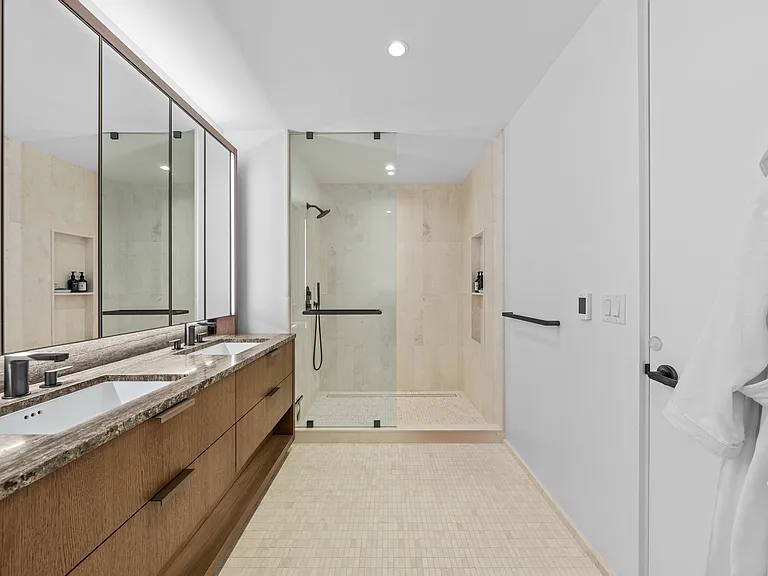 543 W 122nd St #19C — Photo 11