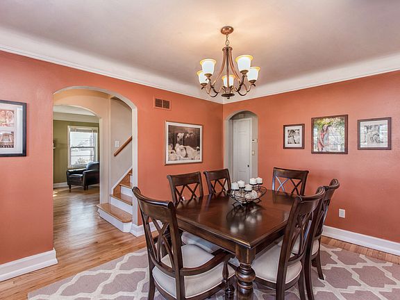 4th image of 28 Tulip Dr