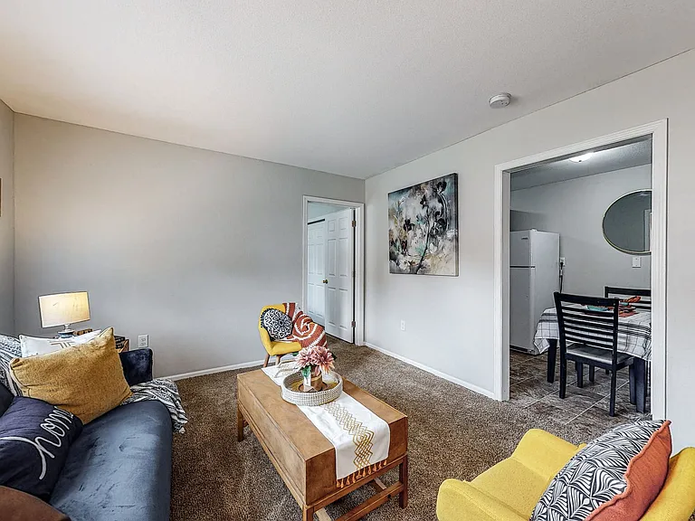 2519 Clarkson Ave — Photo 10