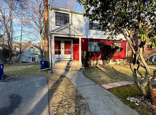 10 Madoc St #8, Newton Center, MA 02459