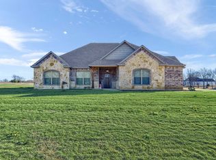 649 Wortham Rd, Whitewright, TX 75491