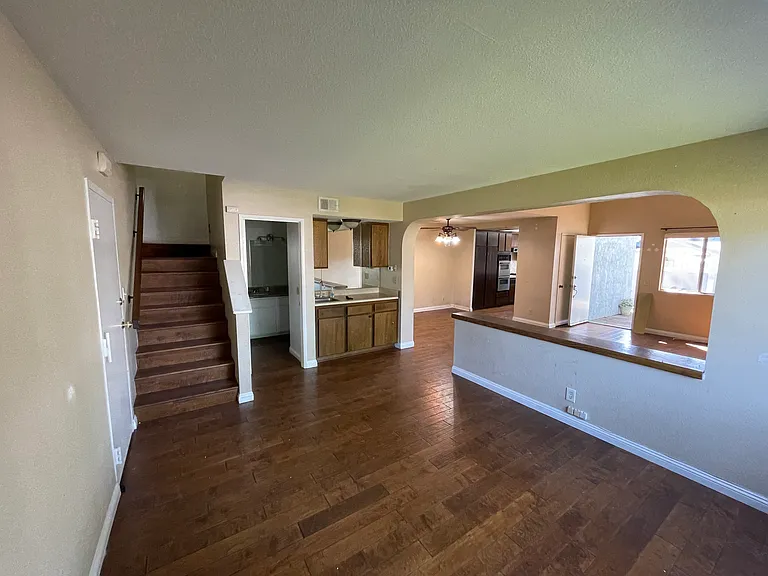 900 W Sierra Madre Ave #33 — Photo 13