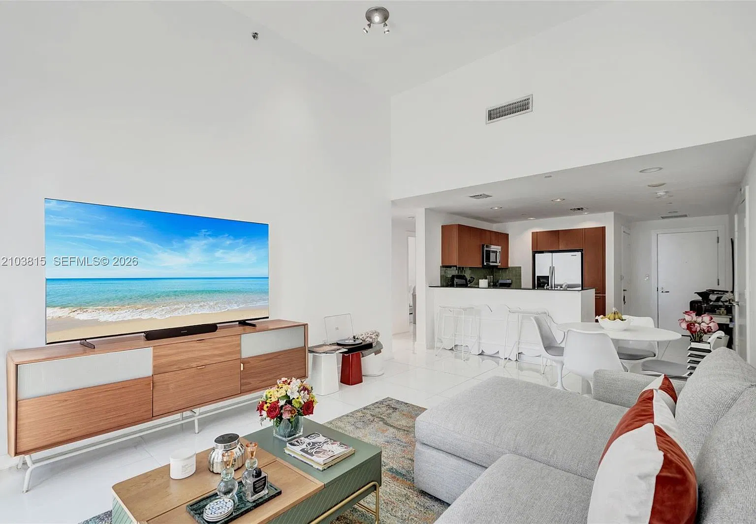 1060 Brickell Condo — Photo 4