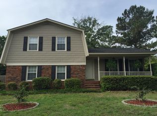 2 Pelican Point Rd, Wilmington, NC 28409