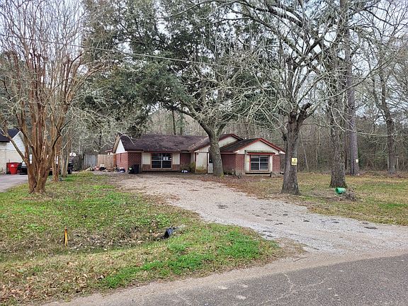 4th image of 23472 Pine Forest Dr