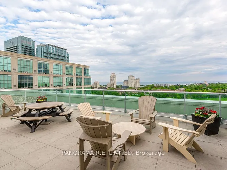 200 Manitoba St #122 — Photo 23