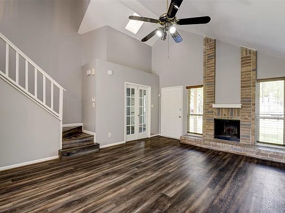 2nd image of 10107 Sand Pass Ln