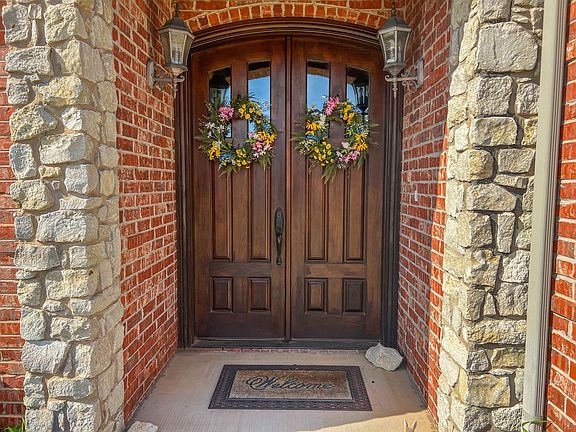 4th image of 2230 Heritage Garden Ct