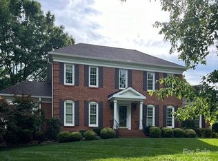 8208 Brooknell Trl, Charlotte, NC 28270