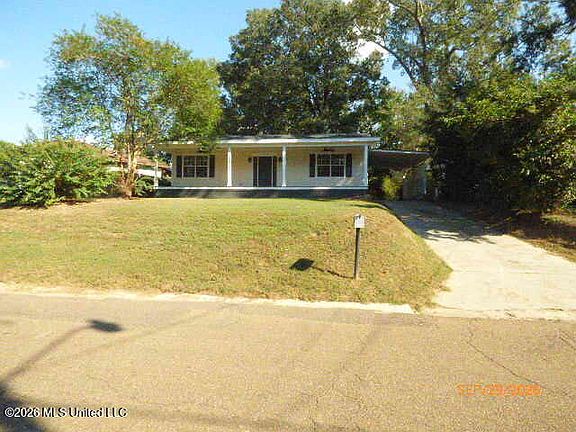 3rd image of 2129 2nd St