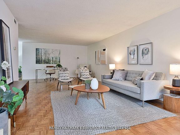 2nd image of 360 Bloor St E #1007