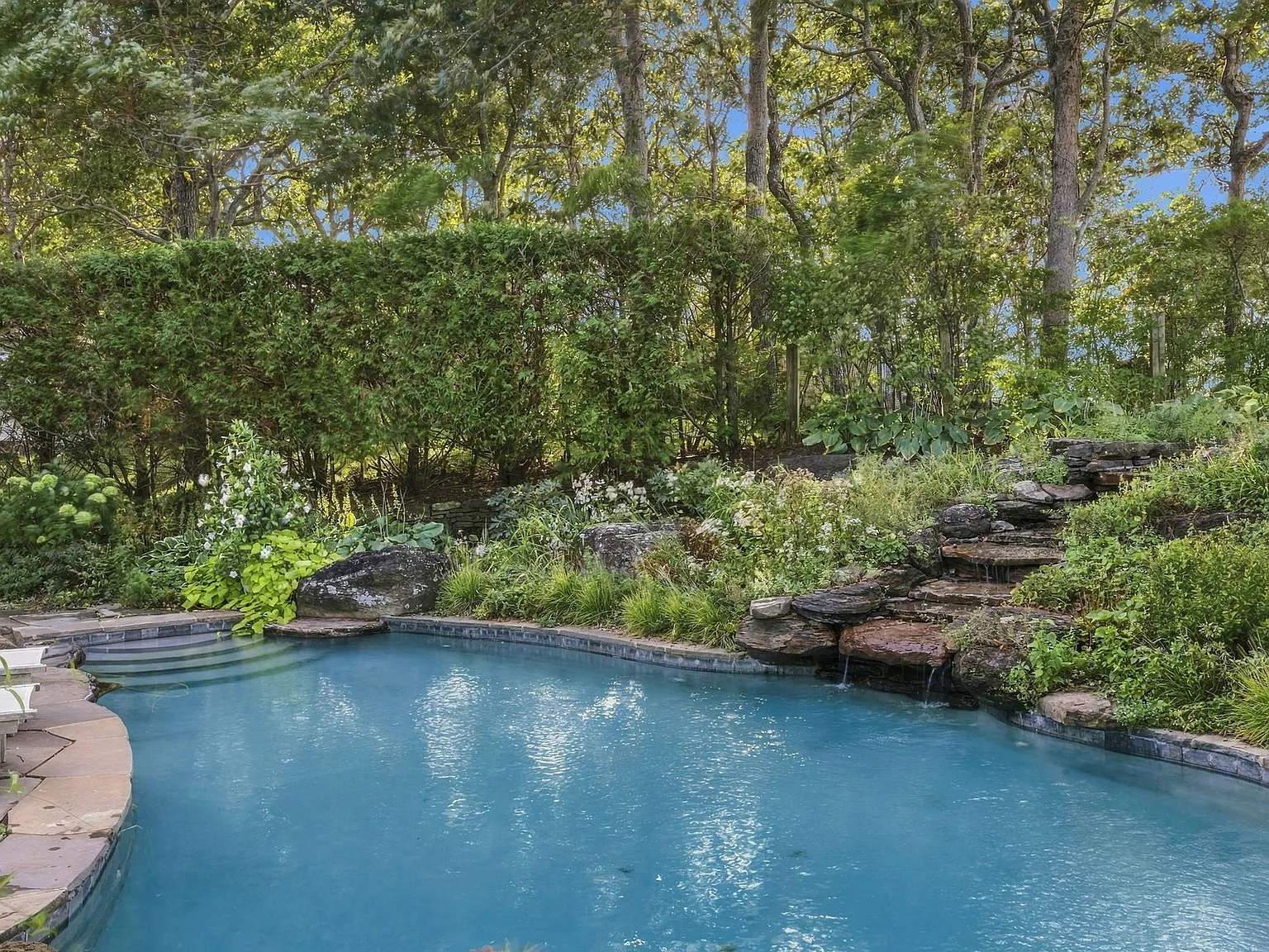 Harding Terrace by Rove Travel | Home with Pool — Photo 2