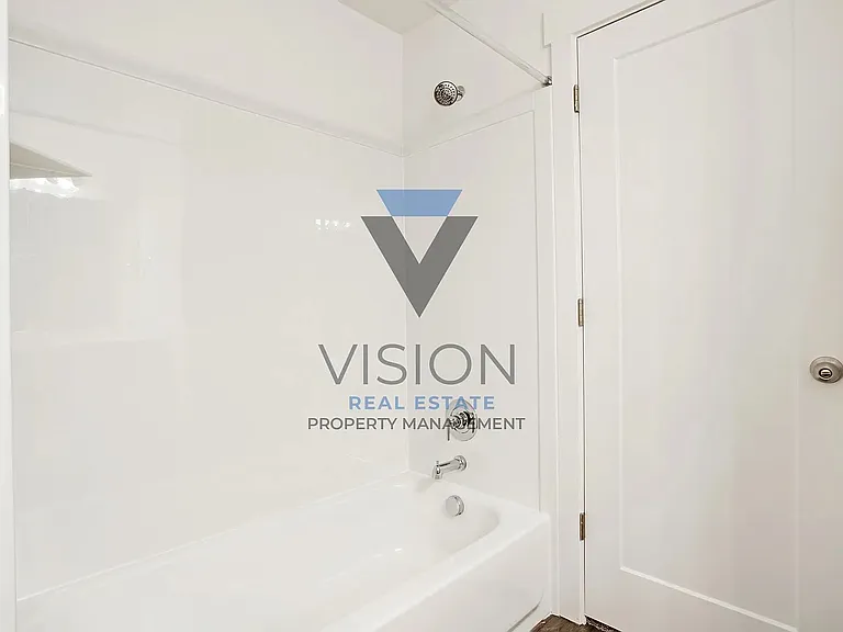 7243 N Silver Spring Way — Photo 6