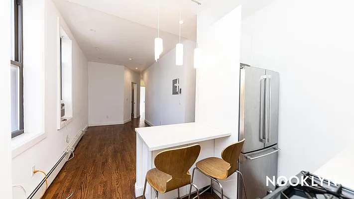 Rented by Nooklyn NYC LLC | media 4