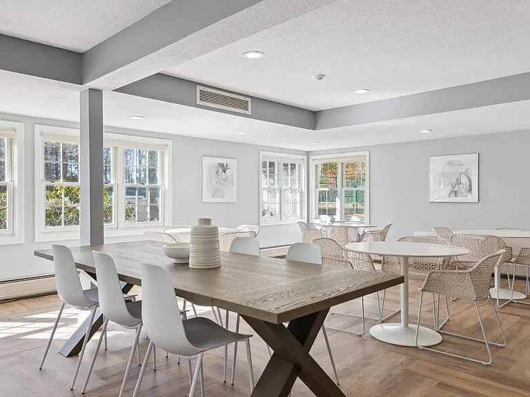 Mariner's Hill Apartments — Photo 10