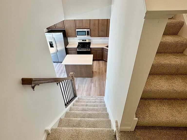 25752 W Yorkshire Dr — Photo 25