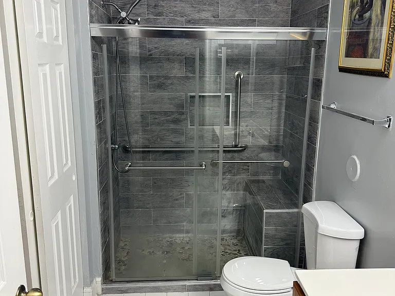 2712 Gresham Way #103 — Photo 14