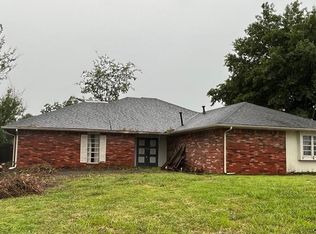 207 Hardesty Dr, Shawnee, OK 74804
