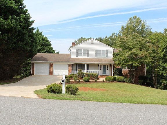 3rd image of 1408 Whistling Swan Dr