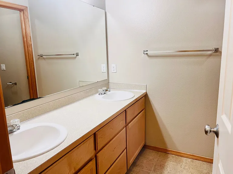 7181 Radius Loop SE — Photo 49
