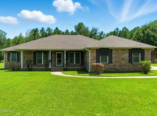 4257 Melvin Rd, Diberville, MS 39540
