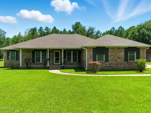 4257 Melvin Rd, Diberville, MS 39540