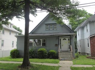 67 Hobart St, Ridgefield Park, NJ 07660