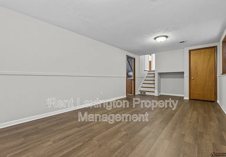 2124 Violet Rd — Photo 18