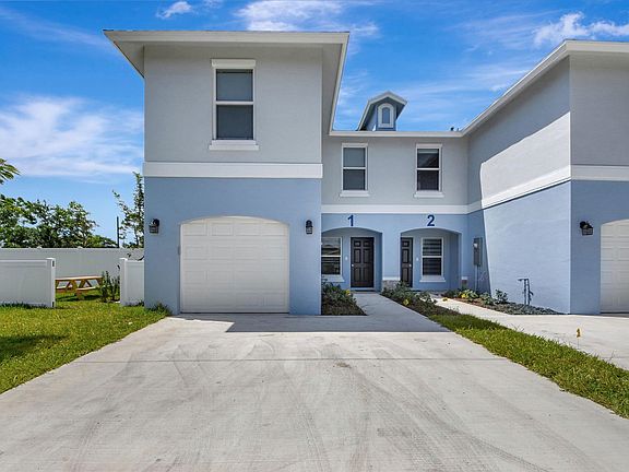 2nd image of 3871 Patio Ct #1