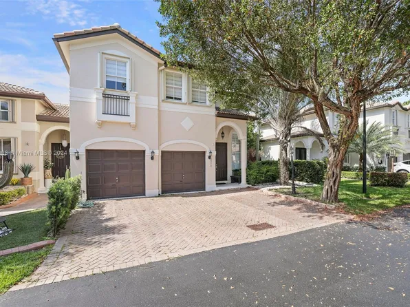 10970 NW 48th Ter, Doral, FL 33178