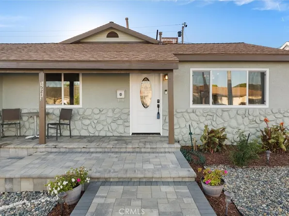 15213 Arcturus Ave, Gardena, CA 90249