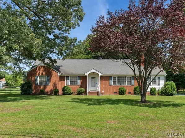 1216 Smith Church Rd, Roanoke Rapids, NC 27870