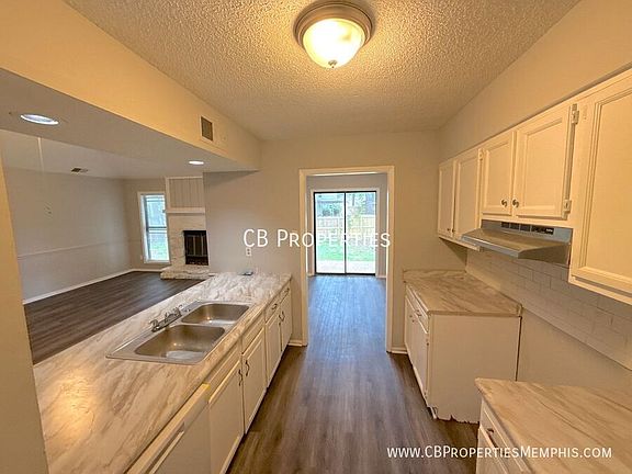2nd image of 7400 Isherwood Rd