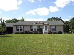 130 Meadow Ln, Lyndon Station, WI 53944
