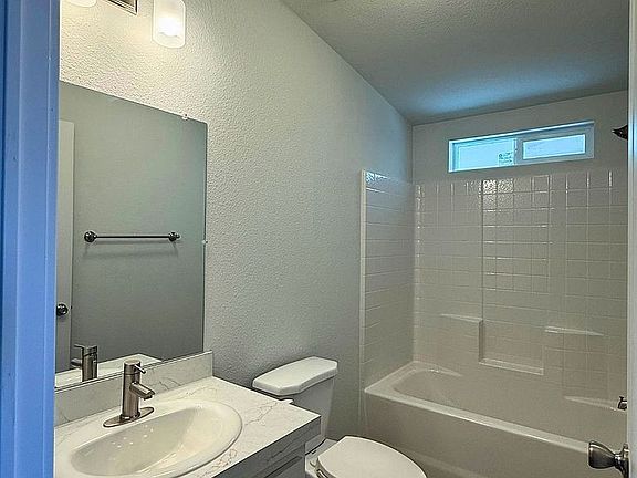 2nd image of 22020 Nisqually Rd #86