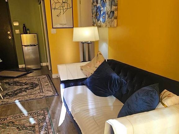 5th image of 2150 Lawrence Ave E #103