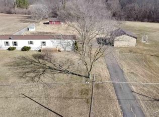 1160 Chesaning Rd, Montrose, MI 48457