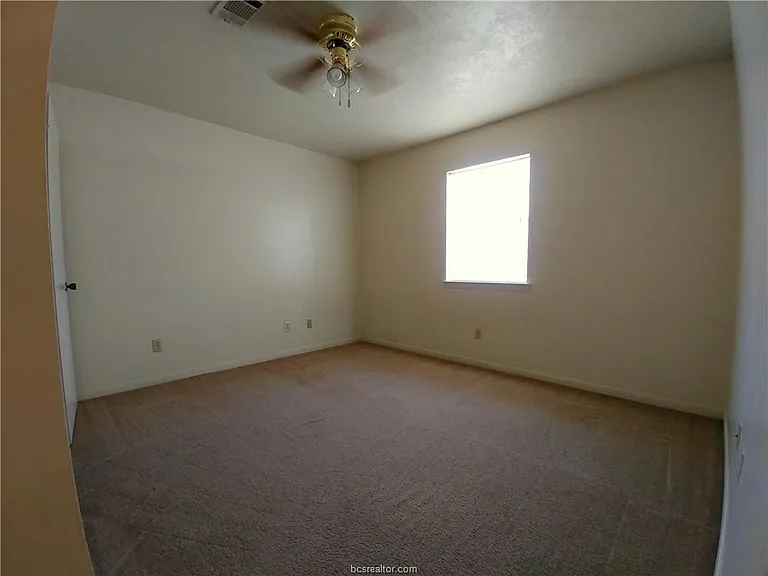 701 San Saba Dr — Photo 6