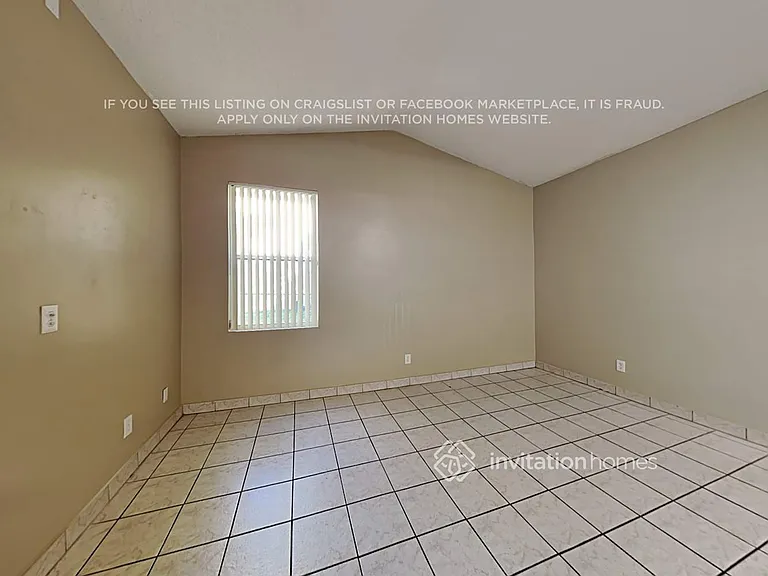 2121 NW 184th Way — Photo 8