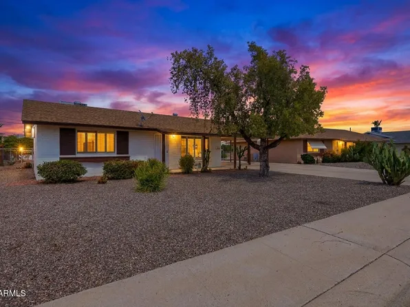 11042 W Canterbury Drive, Sun City, AZ 85351