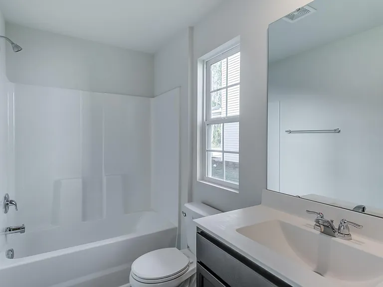 820 Bellewood Gardens Dr — Photo 17